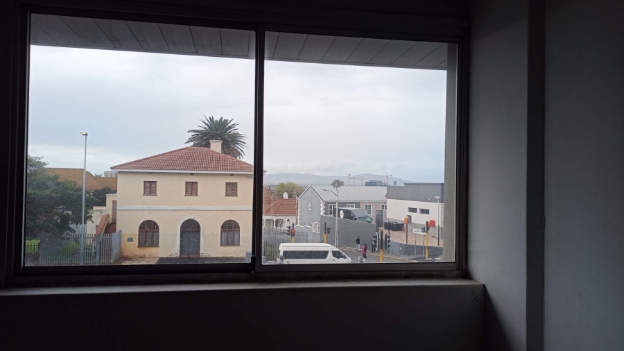 To Let commercial Property for Rent in Salt River Western Cape
